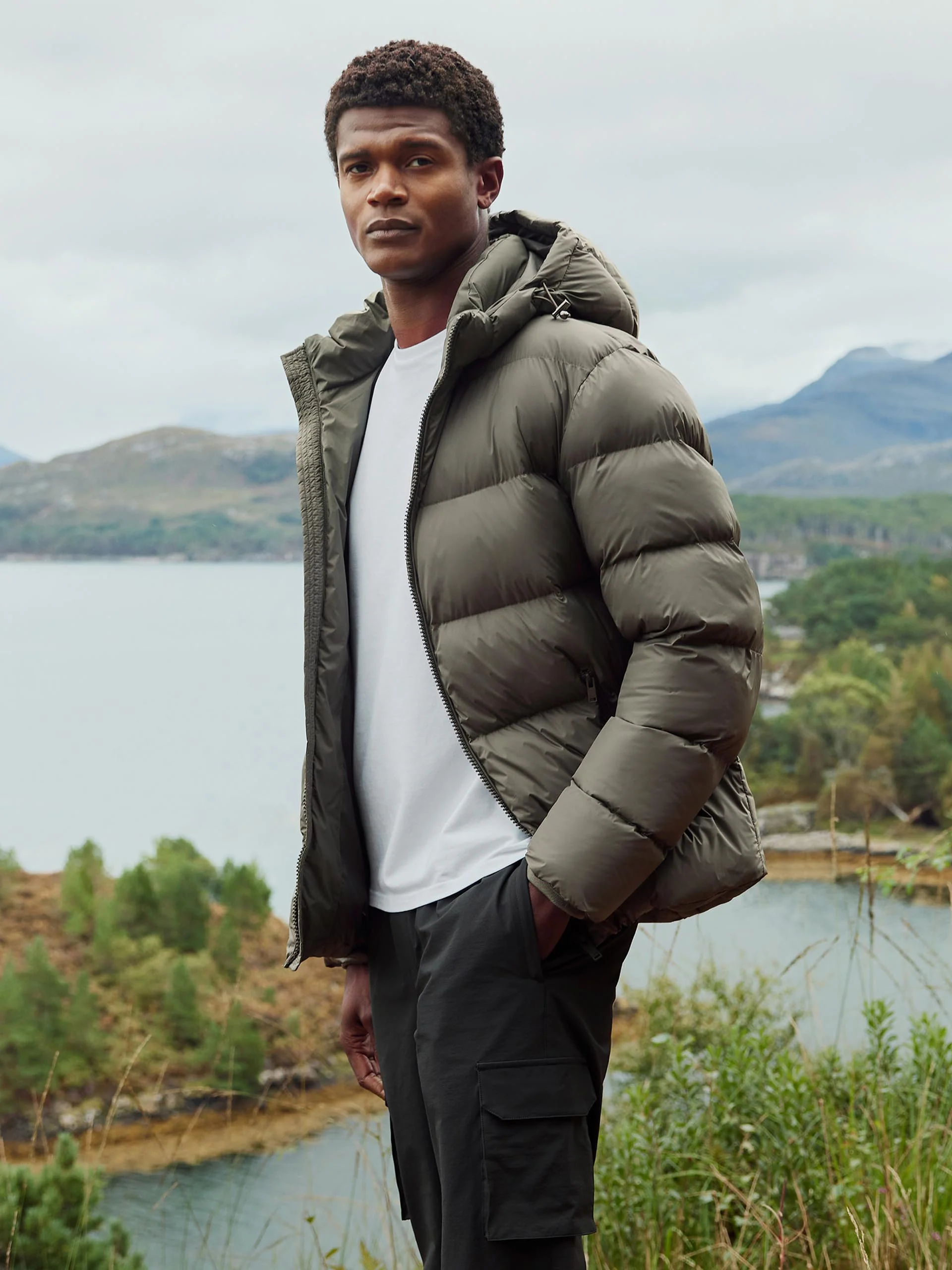 Essential Short Puffer Jacket in Olive - Image 2