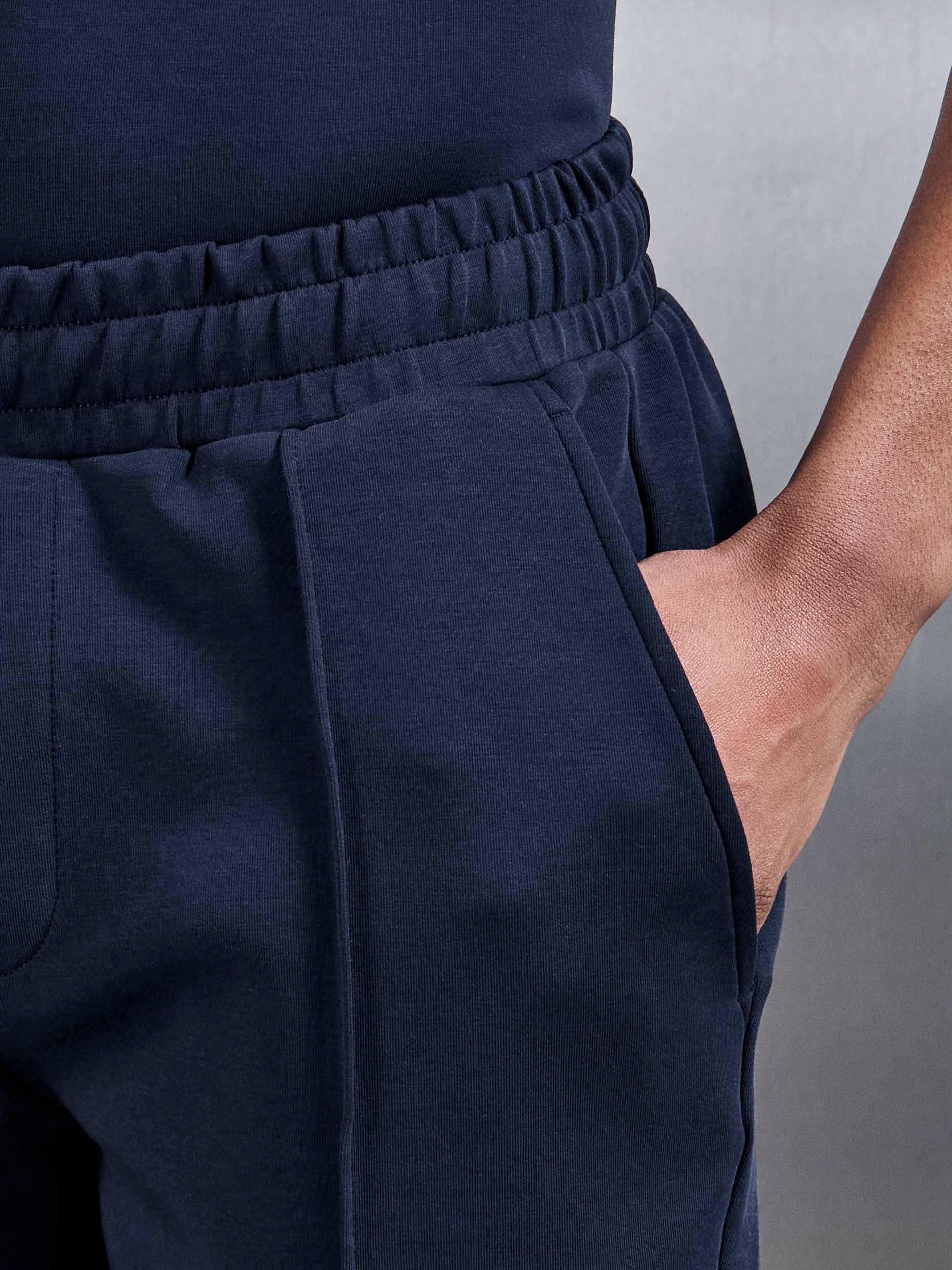 Everyday Luxe Short in Navy - Image 5