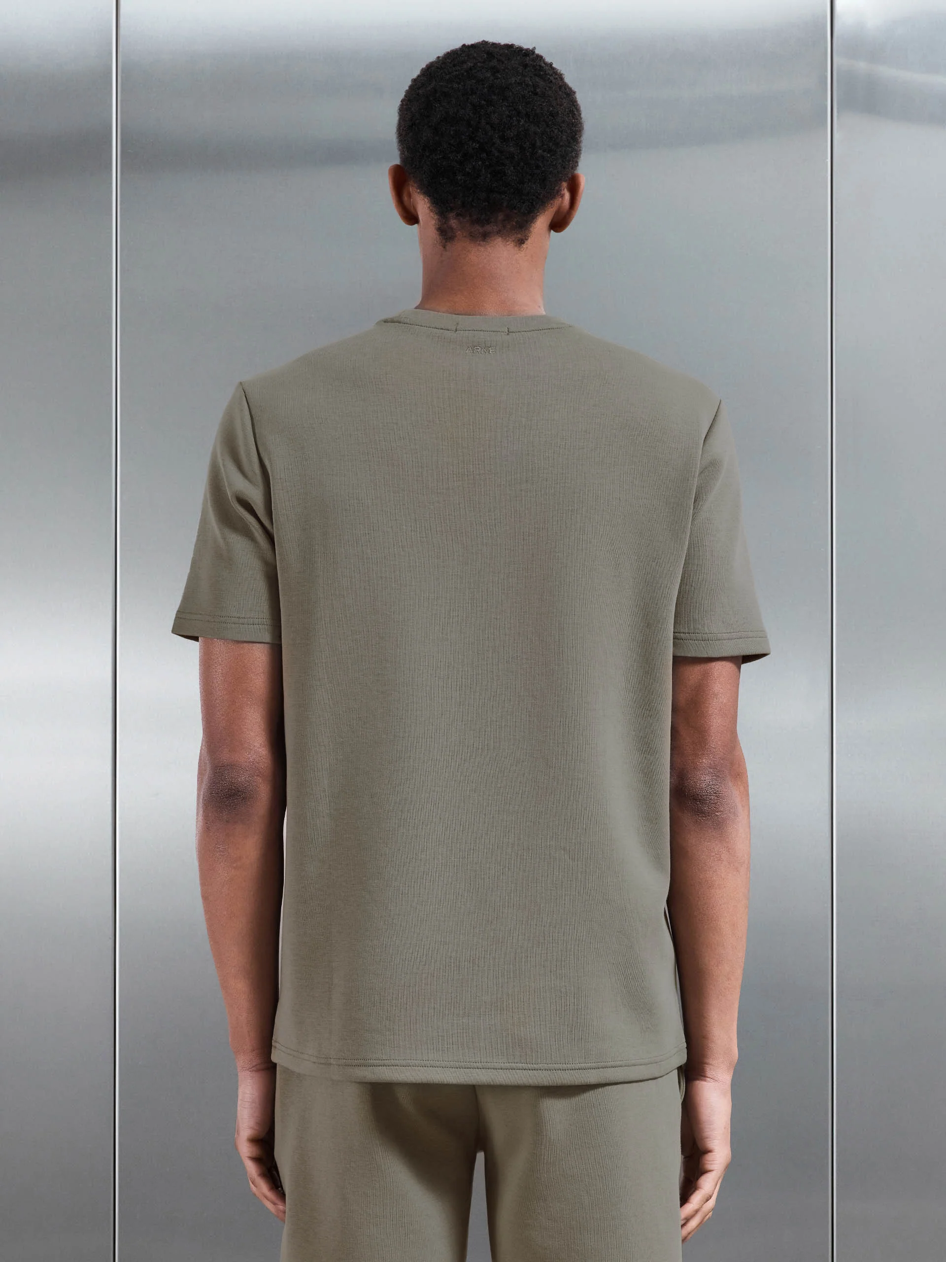 Everyday Luxe T-Shirt in Olive - Image 3