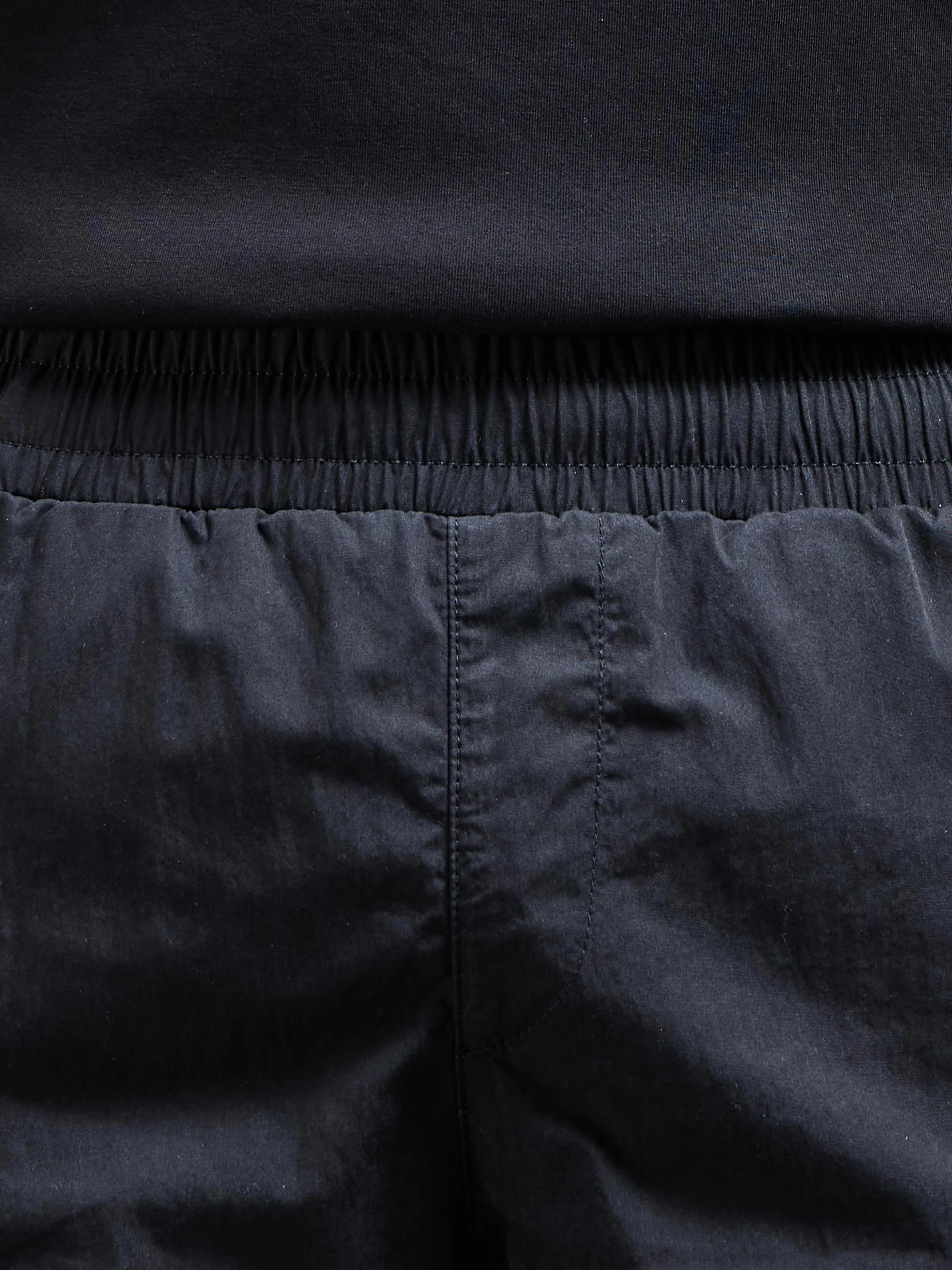 Parachute Cargo Short in Black - Image 3