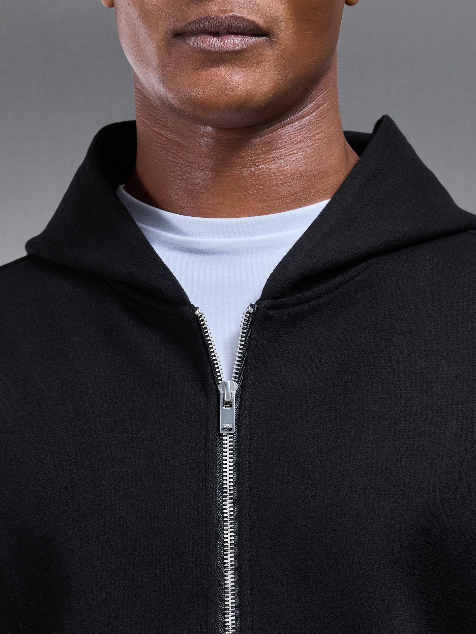 Relaxed Fit Knitted Zip Through Hoodie in Black - Image 4