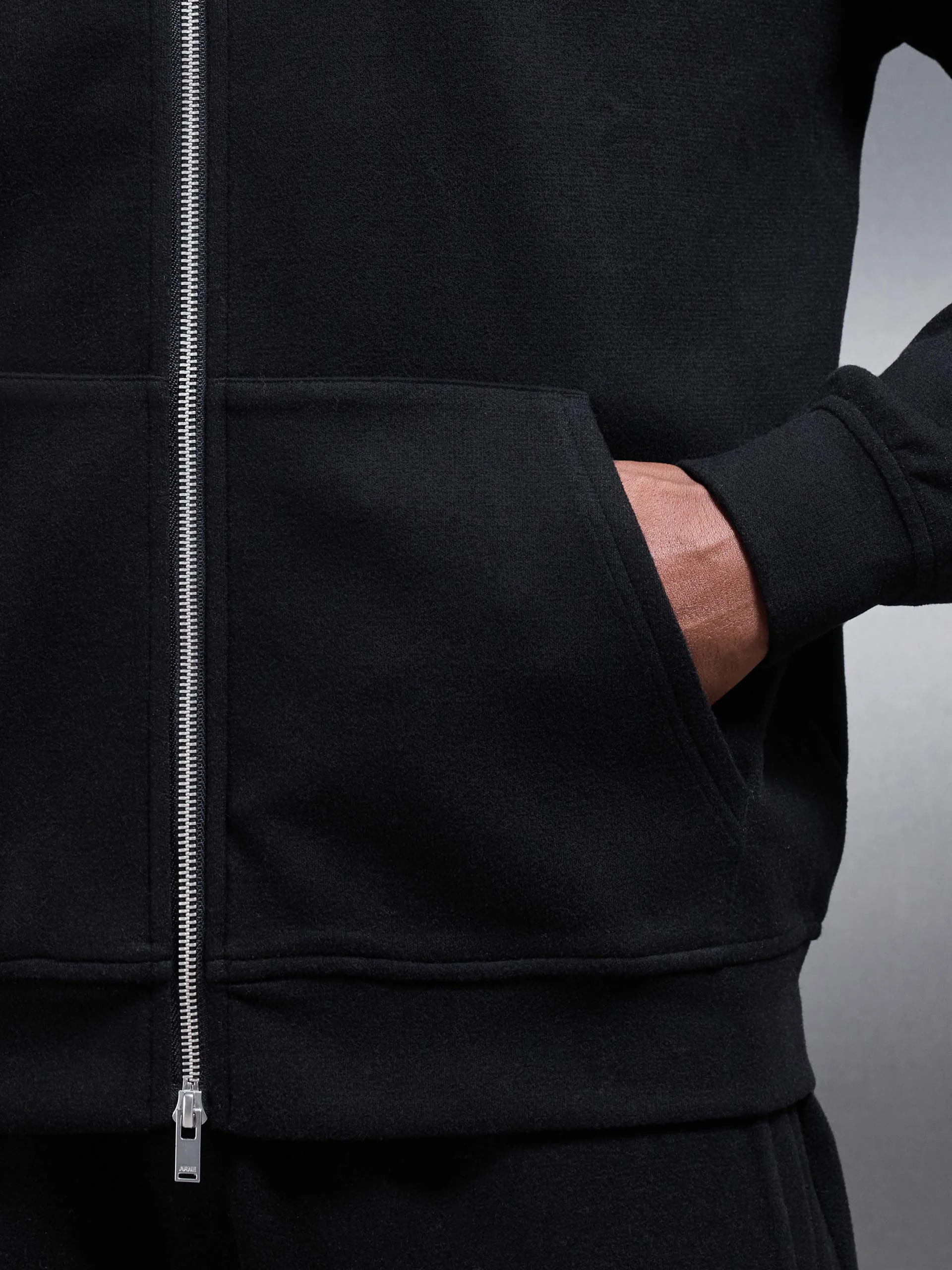 Relaxed Fit Knitted Zip Through Hoodie in Black - Image 5