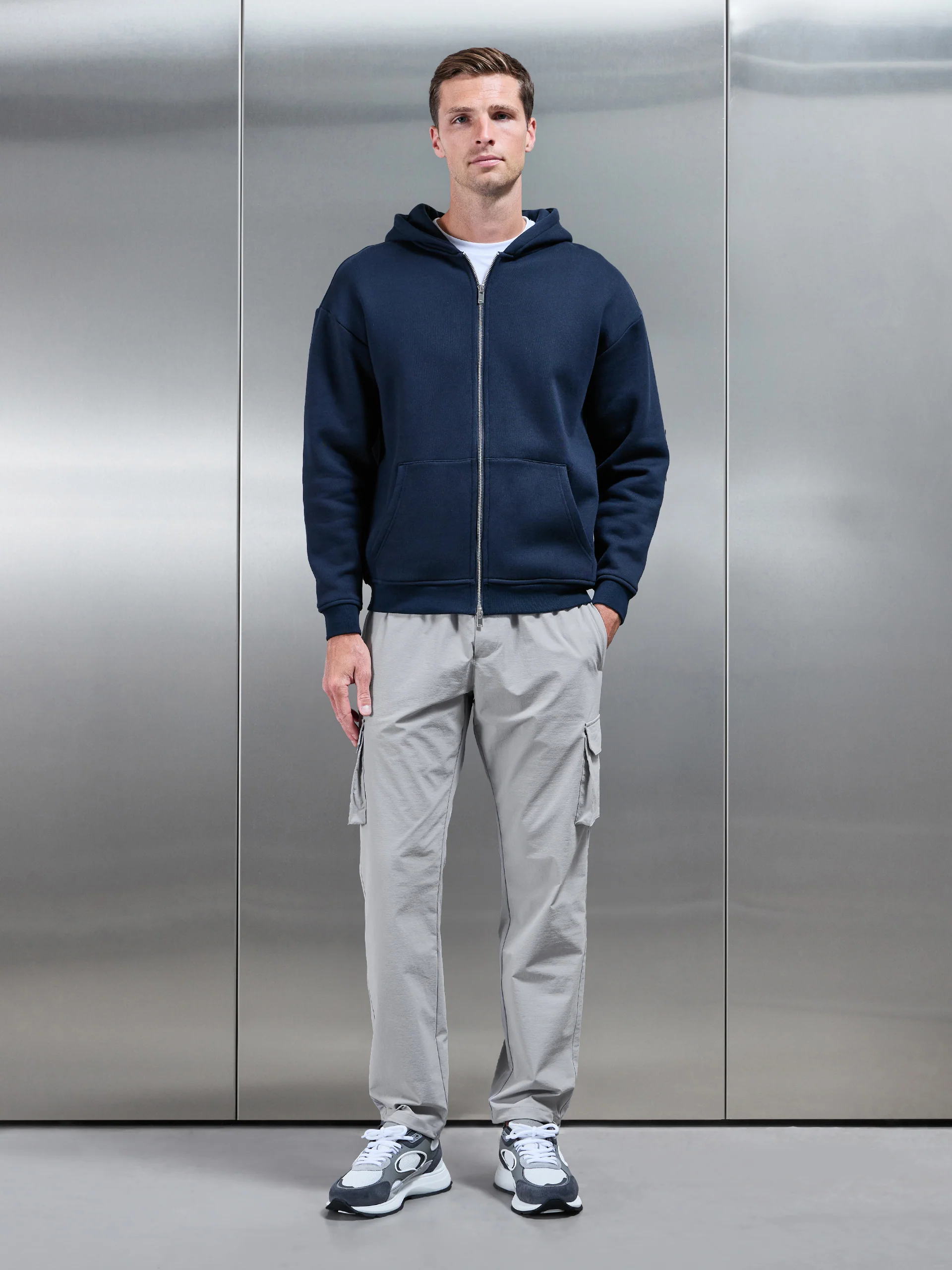 Relaxed Fit Utility Cargo Pant in Mid Grey - Image 3