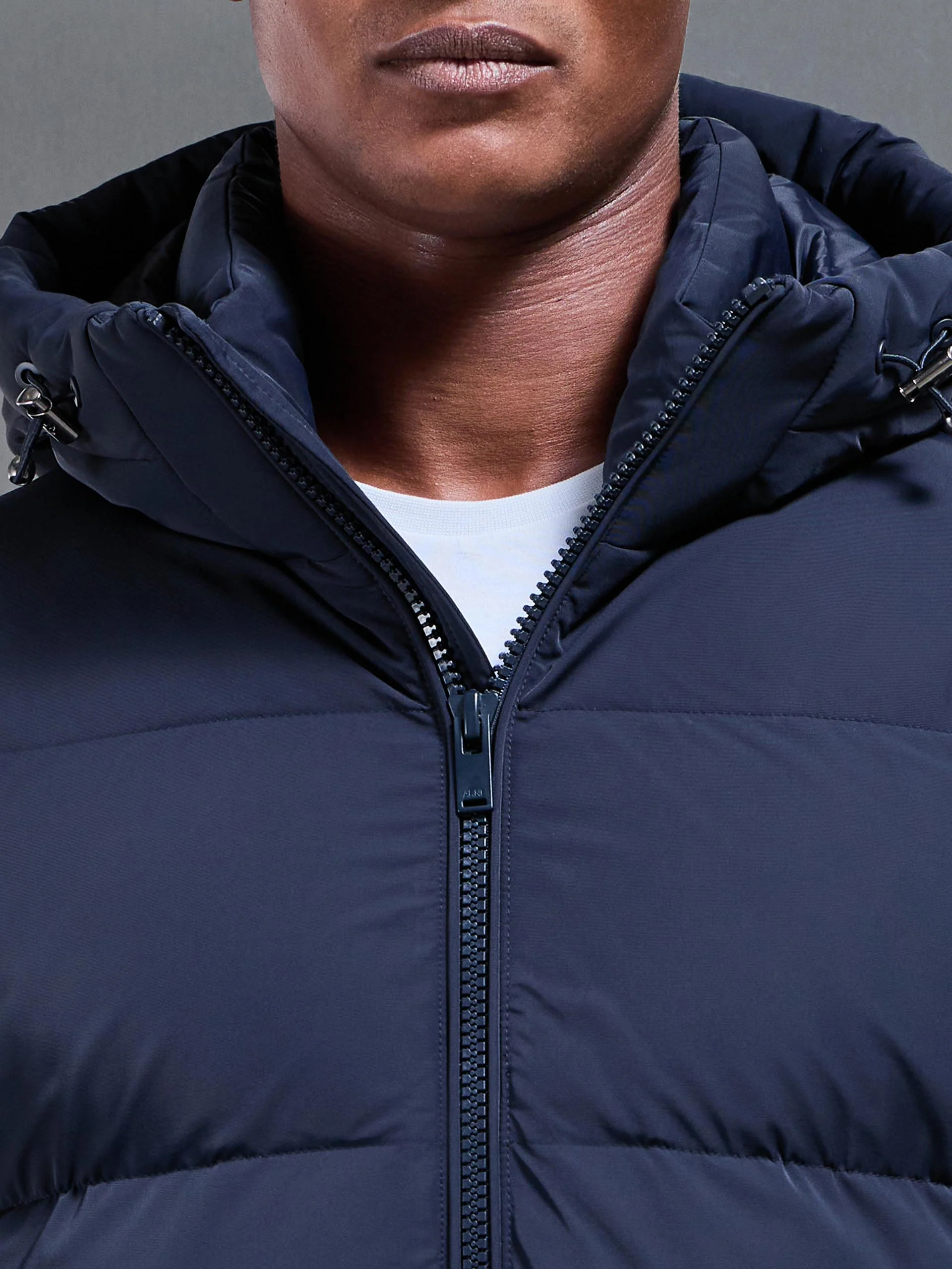 Short Puffer Parka in Navy - Image 4